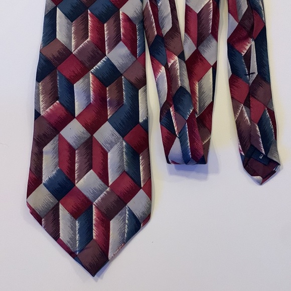 J.T. Beckett Silk Tie - Picture 2 of 6